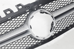 <span class=keywords><strong>Calandre</strong></span> de <span class=keywords><strong>classe</strong></span> <span class=keywords><strong>A</strong></span> argentée brillante 2018 avec caméra pour Mercedes <span class=keywords><strong>W177</strong></span> Logo de <span class=keywords><strong>calandre</strong></span> <span class=keywords><strong>Amg</strong></span> avant - Product Image 4