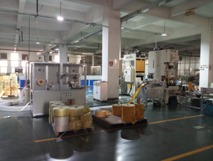 Ligne de production d'estampage de plaque d'immatriculation sans <span class=keywords><strong>film</strong></span> réfléchissant Ligne de production de plaque d'immatriculation de bus - Product Image 6