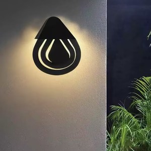 Lampe murale post-moderne en forme de queue de phénix pour la décoration d'hôtel - Product Image 4