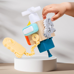 ของเล่นไม้เด็กแบบใหม่ มอนเตสซอรี่ ของเล่นเสริมพัฒนาการเด็กเล็ก บล็อกไม้เอนกประสงค์สำหรับเด็ก บอร์ดกิจกรรมเสริมประสาทสัมผัส ของเล่นพกพาสำหรับเดินทาง - Product Image 1