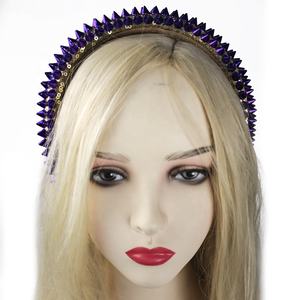 Diadema de Espiga con Cadena de Borlas Moradas de Mardi Gras de Manwu Factory, Accesorio para el Cabello Estilo Punk Gótico para Carnaval, Festivales y Fiestas - Product Image 1