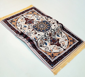 Özel Tasarım Süngerli Müslüman Seccadesi (Diz ve Alın Bölgeleri için) - Product Image 2