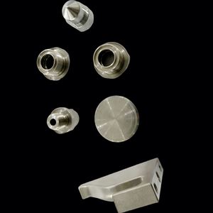 Servicios de Mecanizado CNC de Precisión para Piezas de Acero Inoxidable con Tolerancia de 0.01-0.05 mm, Personalizado Según Planos - Product Image 4
