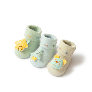 Nuovi Arrivi 2023: Calzini per Neonati con Sonaglio, Morbidi, Colorati, Termici, Antiscivolo per l'Inverno - Product Image 2