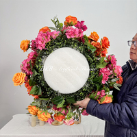 DKB Nouveauté Vente en gros Boule de fleurs artificielles réaliste rose vif et orange de 60 cm faite à la main pour la décoration de centre de table de mariage