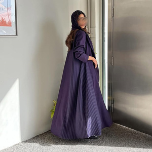 LN178 Cardigan de mode musulman modeste Abaya Robe longue élégante Manches longues violettes Robe d'automne en polyester pour les porteurs de <span class=keywords><strong>hijab</strong></span> - Product Image 5