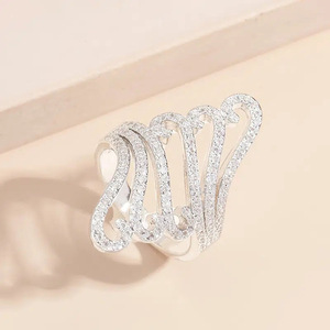 Anello da Cocktail Q290 per Donna in Argento 925 con Incastonatura Pavé di Cristalli e Strass, Gioiello Raffinato per Matrimonio - Product Image 4