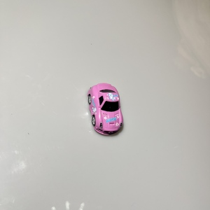 Miniature de voiture de style <span class=keywords><strong>Q</strong></span>, durable et résistante aux chutes, nouveau modèle de voiture éducatif pour enfants, jouet de poche à commande manuelle pour bébé - Product Image 3