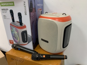 Hopestar Party130ファミリートロリーブルー歯カラオケスピーカーステレオ屋外ワイヤレスサブウーファーポータブルTwsオーディオマイク付き - Product Image 4
