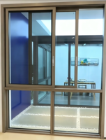 Fenêtres en verre triple vitrage au design moderne 2025, cadre en alliage d'aluminium à double paroi avec moustiquaire coulissante