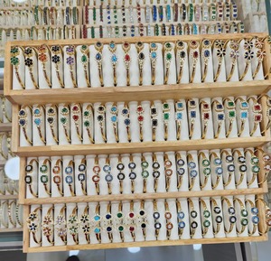 250224 Bracciale XUPING Gioielli all'ingrosso Cina Bracciale in rame da donna placcato oro 14K Gioielli alla moda - Product Image 1