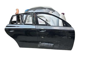 2022 piezas de automóviles <span class=keywords><strong>usadas</strong></span> para Mercedes Benz C292 GLE M clase puerta delantera izquierda y derecha puerta del lado del conductor y del pasajero - Product Image 3
