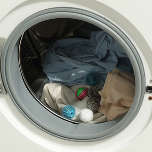 Capsules anti-nœuds en nylon pour enlever les poils d'animaux dans le linge - Élimine efficacement les peluches et les poils - Product Image 5