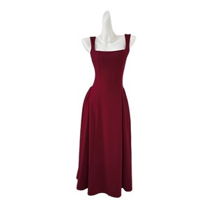 Abito da donna rosso con scollo quadrato, spalline, vestibilità slim, vita alta, linea ad A, nuovo stile francese, di nicchia, di alta gamma, vintage, estivo, per Natale - Product Image 5