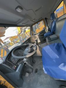 Grúa Móvil de 70 Toneladas de Segunda Mano con Cabina Original Nueva, Motor Weichai Nacional III, Cuatro Ejes - Product Image 2