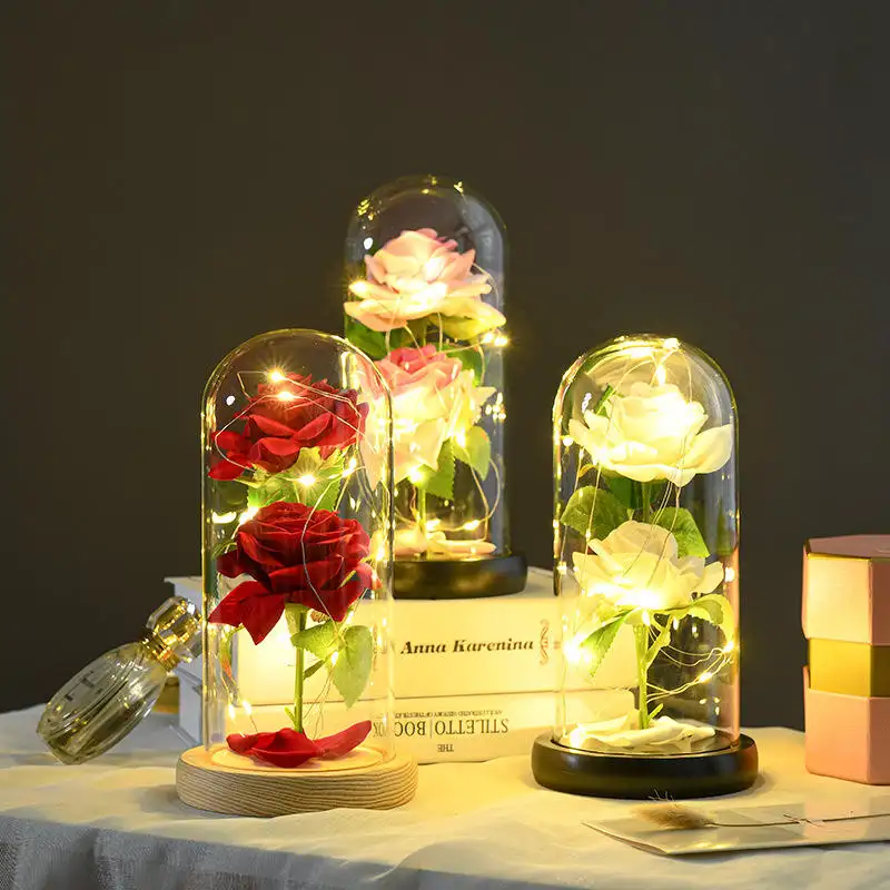 Cadeau de fête éternelle petite rose fleurs artificielles rose dôme verre avec base en bois