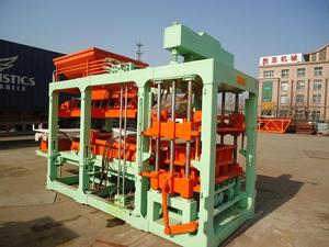 Macchina per la Produzione di Mattoni SHUNYA QT6-15, Completamente Automatica per Blocchi di Cemento - Product Image 1