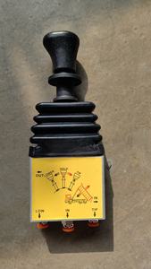 Valvola di Controllo dell'Aria 14750440C Diretta dalla Fabbrica per Parti di Camion Sinotruk Howo Shacman <span class=keywords><strong>M</strong></span> - Product Image 2