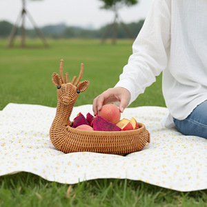 Cesta de mimbre con forma de ciervo marrón para frutas, contenedor de almacenamiento para cocina, sala de estar, uso decorativo - Product Image 3