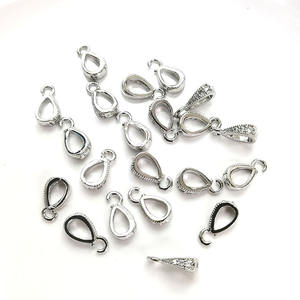 Fermoir <span class=keywords><strong>de</strong></span> pendentif plaqué or 18 carats avec micro-pavé <span class=keywords><strong>de</strong></span> zirconiums cubiques, breloque amovible en zirconiums cubiques pour la fabrication <span class=keywords><strong>de</strong></span> bijoux - Product Image 3