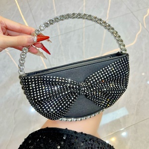Sac à main de soirée demi-lune scintillant pour femme 2026 avec nœud, strass et paillettes, pochette à bandoulière chaîne et anse en anneau en PU - Product Image 1