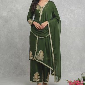 Ensemble Kurta Sharara brodé de luxe Unity avec dupatta en tissu de soie mélangée douce, vêtements de mariage et de fête - Product Image 1