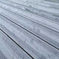 Co-extrusion extérieure anti-UV WPC Planchers étanches pour l'extérieur Planche de terrasse en bois-plastique composite