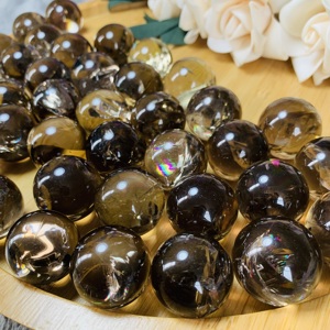 Natural <strong>Crystal</strong> Polished Small Size Rainbow Smokey <strong>Quartz</strong> <strong>Sphere</strong> for Healing