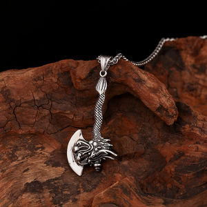 Collar con colgante de dragón dorado con hacha dominante de acero inoxidable personalizado a la moda para hombre - Product Image 4