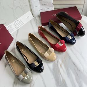 Scarpe Basse Classiche alla Moda con Fiocco, in Vernice, Eleganti Estive a Strato Singolo, Ciabatte da Donna - Product Image 2