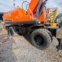 Excavatrice sur roues hydraulique Doosan DX210W-9C d'occasion 20 tonnes, modèle original 2023, à bas prix, avec garantie d'un an, à vendre