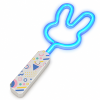 Individueller LED-Neon-Leuchtstab mit Kaninchen-, Stern-, Herz- und Bogenformen, Mehrfarbige Lichtmodi, Batteriebetrieben, Party-Leuchtstab
