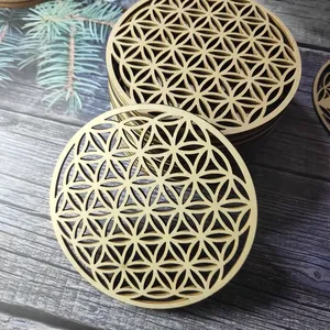 Wooden Crafts Supplier Blank Round Table Coasters Round Wooden Coasters Restaurant Decoration Wooden Hollow Pattern Coasters