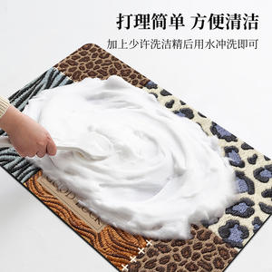 Alfombra de baño rectangular con diseño de animales, absorbente, antideslizante, diseño retro para baños - Product Image 4