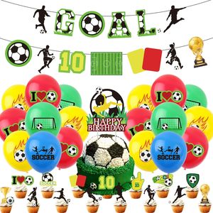 Ensemble <span class=keywords><strong>de</strong></span> décorations <span class=keywords><strong>de</strong></span> fête sur le thème du football comprenant des ballons suspendus, une bannière, <span class=keywords><strong>un</strong></span> fanion pour les événements sur le thème du football, cadeaux pour la zone des fans - Product Image 2