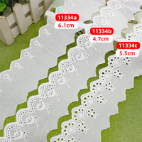 Ruban de dentelle festonnée brodée florale assortie en coton blanc traditionnel avec œillets pour vêtements, sacs et chaussures – Vente en gros
