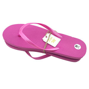 Venta al por mayor <span class=keywords><strong>de</strong></span> Chanclas <span class=keywords><strong>de</strong></span> hotel ligeras con logotipo personalizado para verano playa/turismo costero Chanclas <span class=keywords><strong>de</strong></span> tendencia <span class=keywords><strong>de</strong></span> moda con punta abierta Chanclas - Product Image 2