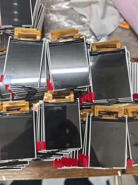 Mobile Phone Parts Small LCD Display 11 Pin 12Pin 14Pin 16Pin 17Pin 20Pin 24Pin 25pin 37 Pin LCD Screen Wholesale Factory Price