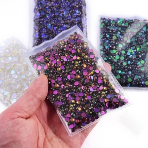 Série Oleeya Aurora – Vente en gros de strass en verre taillé de qualité supérieure (12 facettes), cristaux à dos plat pour DIY, gobelets et décorations dentaires - Product Image 3