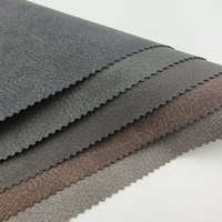 Tissu en cuir PU imprimé rétro bicolore brossé à tombé doux, 320 GSM, épaisseur 0,75 mm, avec support tissé pour vêtements, manteaux et vestes