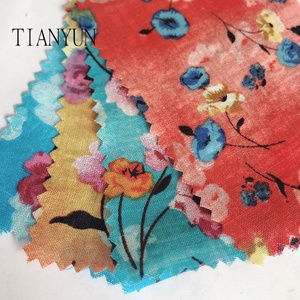 Precio <span class=keywords><strong>de</strong></span> fábrica textil tejido molinos en China tela percal, tejido <span class=keywords><strong>de</strong></span> poliéster algodón, tela impresiones <span class=keywords><strong>de</strong></span> algodón - Product Image 5