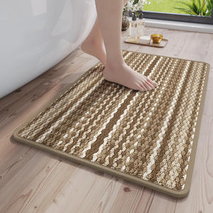 Alfombra de Baño Rectangular Peri Flax a Rayas, de Poliéster Absorbente, Antideslizante y de Secado Rápido, Diseño Minimalista - Product Image 1