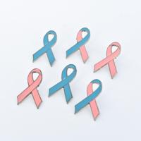 Broche en alliage de fer plaqué argent avec ruban de sensibilisation, idéale pour les fournitures promotionnelles de campagne
