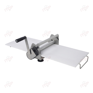 Mini <span class=keywords><strong>Pastry</strong></span> Xách Tay Bảng Nhỏ Top Tay Của Nhãn Hiệu Bánh Pizza Dough Sheeter Con Lăn Nơi Trú Ẩn Báo Chí flattener <span class=keywords><strong>Shetter</strong></span> Máy Ép - Product Image 4