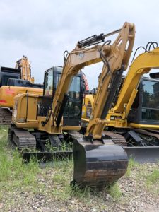 รถขุดขนาดเล็ก CAT 306E2 มือสองคุณภาพสูง น้ำหนัก 6 ตัน เครื่องจักรไฮดรอลิก พร้อมดอเซอร์ สำหรับขุดร่องและปรับระดับพื้นที่ - Product Image 6