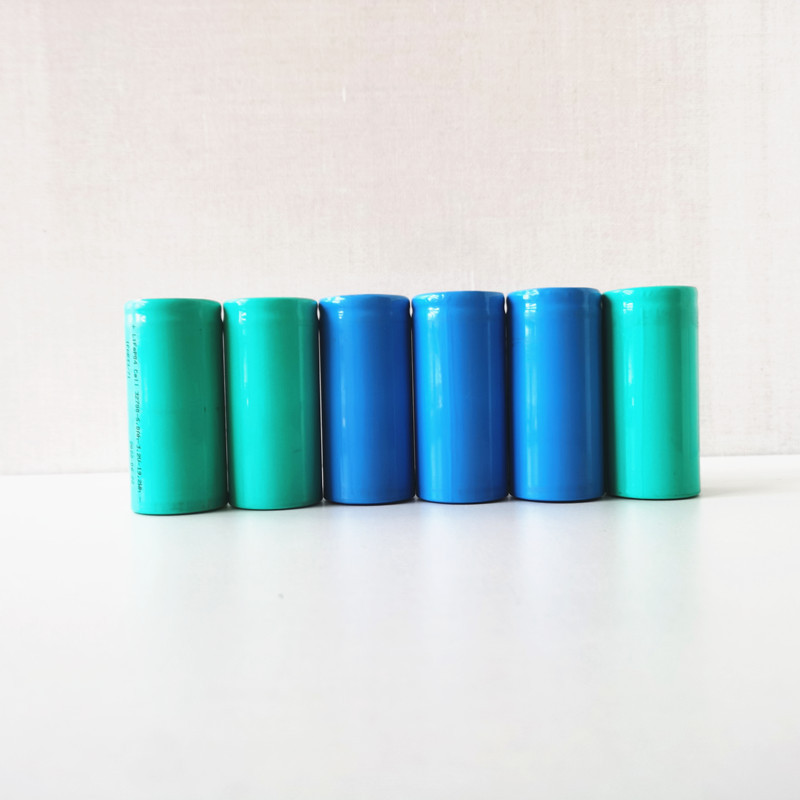 Grade a <strong>12V</strong> <strong>100Ah</strong> LiFePO4 <strong>Battery</strong> 12.8V <strong>Lithium</strong> Iron Phosphate Deep Cycle <strong>Battery</strong> with BMS for Solar RV Marine Camping ESS