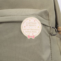 Badge émaillé rond avec slogan inspirant pour sac, chapeau, vêtement et ornement de style personnel