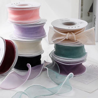 Fil de queue de poisson moiré, ruban d'organza, fleurs, emballage cadeau, ruban en mousseline avec bord perlé blanc