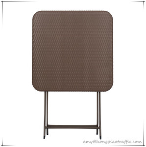 <span class=keywords><strong>Tavolo</strong></span> <span class=keywords><strong>quadrato</strong></span> marrone da 2 piedi 60cm in plastica da esterno in Rattan per banchetti tavoli e sedie da <span class=keywords><strong>giardino</strong></span> - Product Image 2