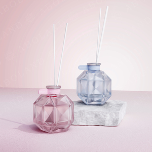 Bouteille vide de diffuseur à bâtonnets 150 ml en verre transparent de haute qualité, en stock, pour aromathérapie, parfum d'intérieur et huiles essentielles - Product Image 4